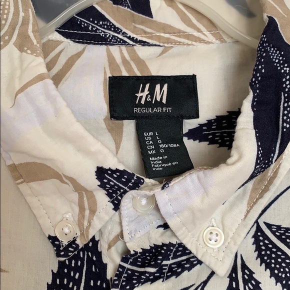 H&M tropical print button down shirt size L - Picture 3 of 8
